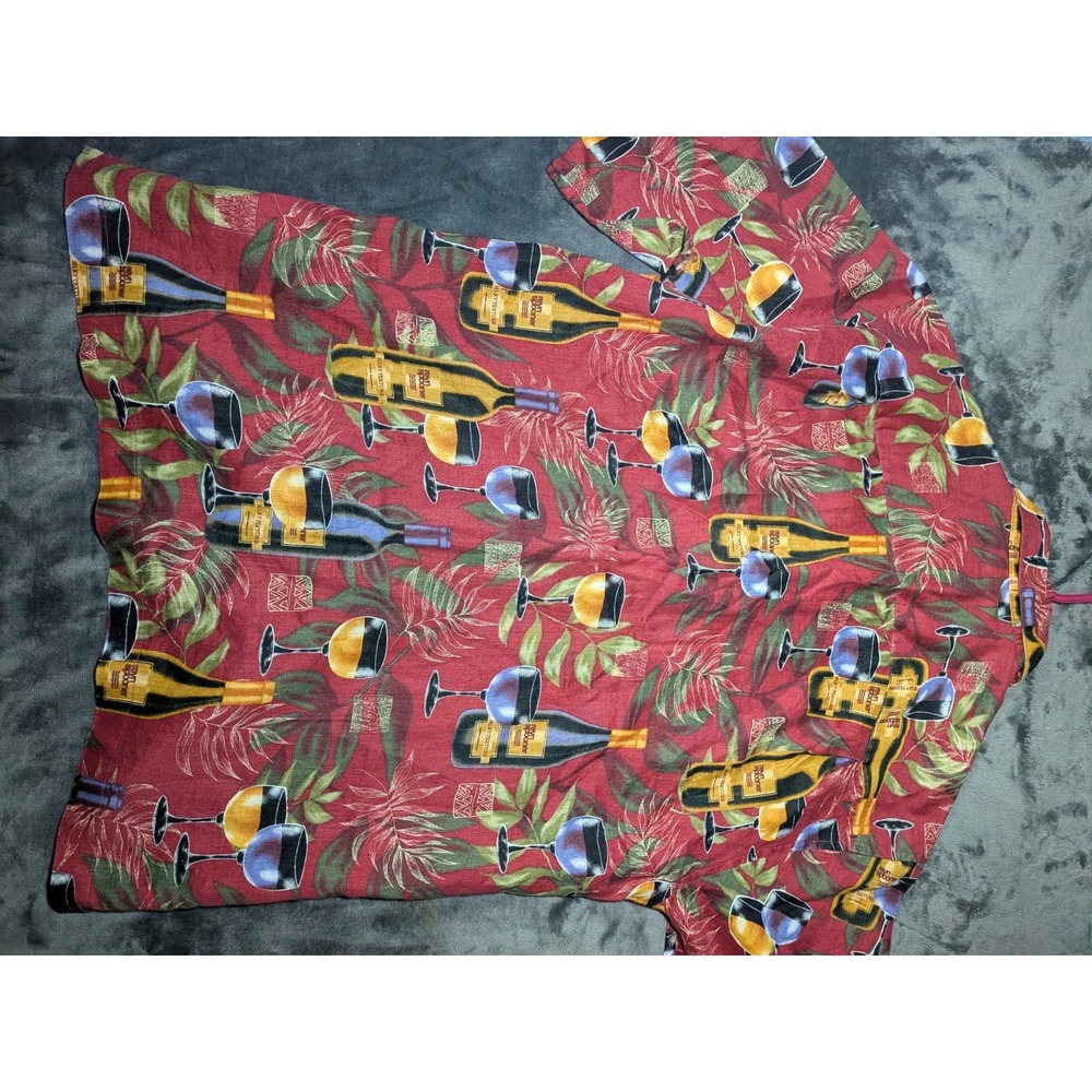 Reyn Spooner Mens Small Wine Bottle Print 100% Linen Hawaiian Shirt Red Regency - Picture 7 of 7